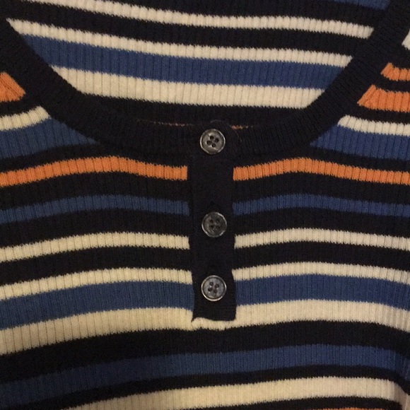 American eagle stripped crop. - Picture 2 of 4